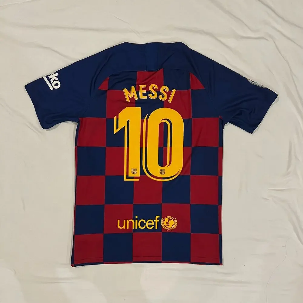 Lionel Messi FC Barcelona Nike Men's Red/Blue Checkered 2019 Home Jersey SZ L